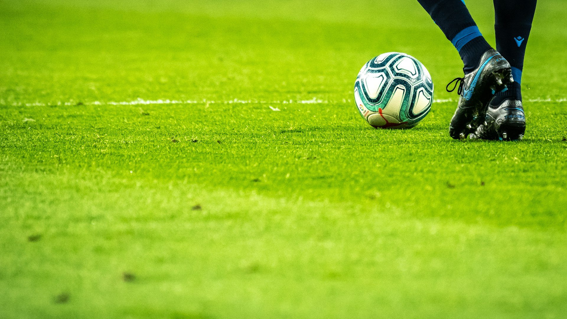 世界杯积分榜风云:那不勒斯客场全取三分 缩小分差 · league92